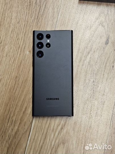 Samsung Galaxy S22 Ultra, 12/256 ГБ