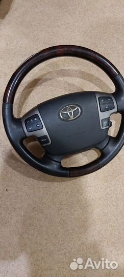 Руль toyota land cruiser 200
