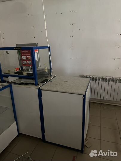 Стеклянные ветрины