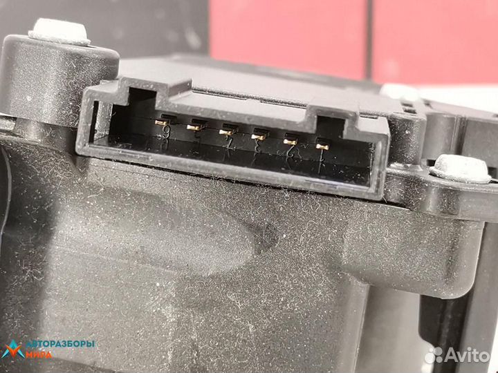 Педаль Skoda Fabia 2 (5J) 2010 6R2721503D