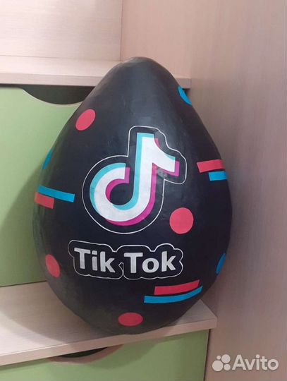 Киндербокс, пиньята, меджикбокс, шокобокс