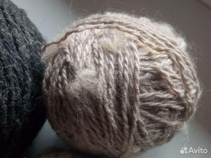 Спицы, нитки, бижутерия