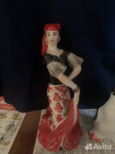 Фарфоровые статуэтки