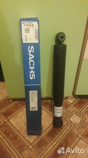 Продам стойки