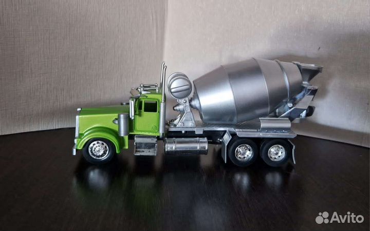 Kenworth w900