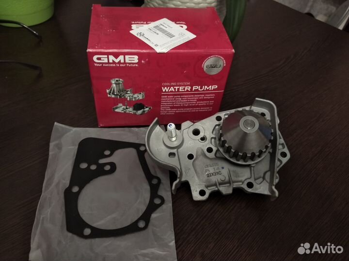 Водяной насос помпа renault logan