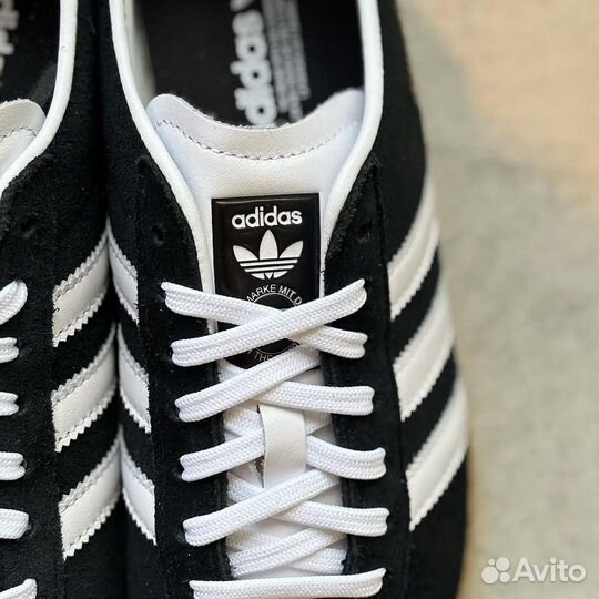 Adidas Tokyo Black and white