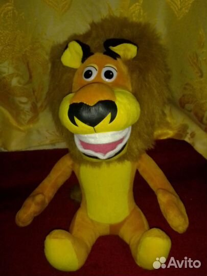 Интерактивная мягкая игрушка Лев Алекс 30 см