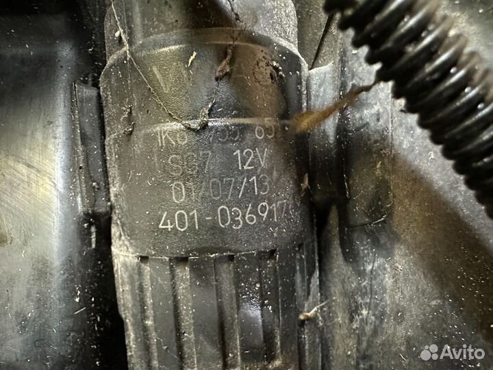 Бачок омывателя лобового стекла для Skoda Rapid