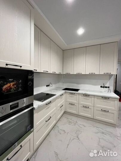 Кухня глянцевая артикул 88183