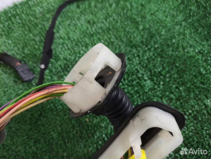 Проводка двери передней правой Peugeot Partner B9