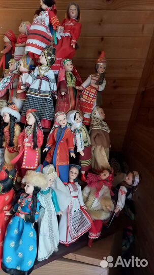 Куклы в народных костюмах деагостини