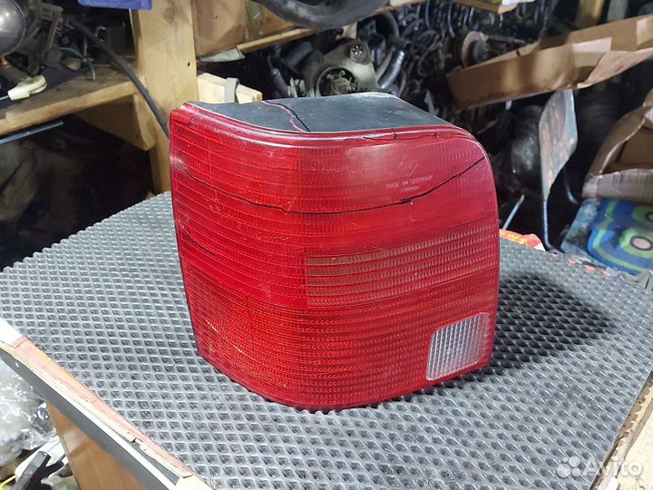 Задний левый фонарь для пассат б5