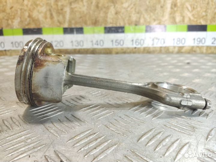 Поршень с шатуном Honda Civic 2006-2012