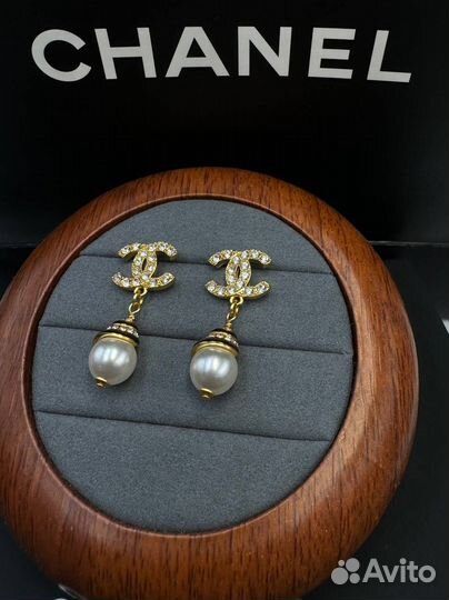 Серьги Chanel