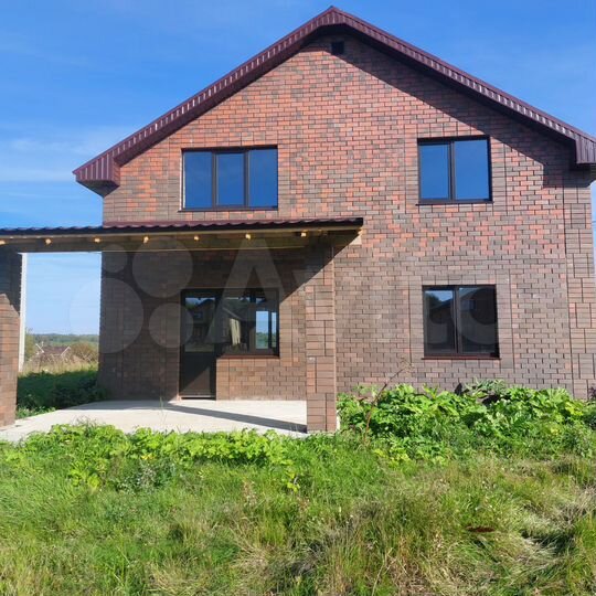 Дом 200 м² на участке 22,5 сот.