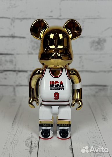 Фигурка Bearbrick Michael Jordan 400%
