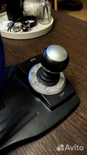 Игровой руль с педалями Sven GC-W600