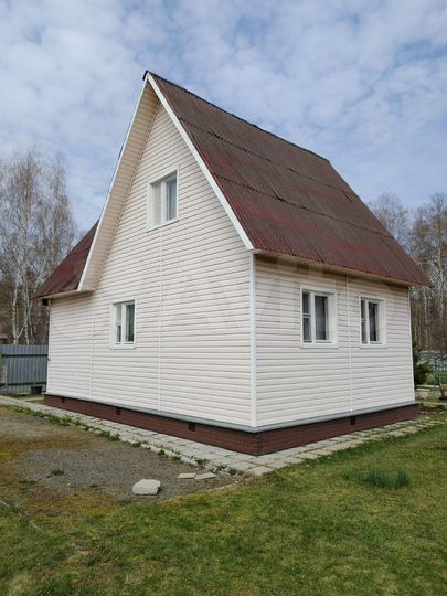 Дом 100 м² на участке 6 сот.