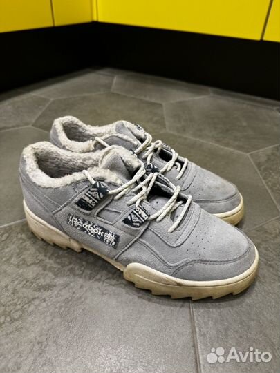 Кроссовки зимние женские Reebok 39