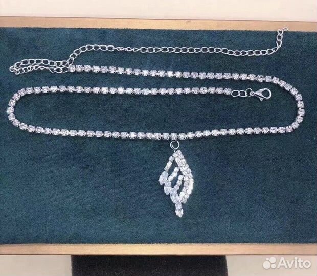 Пояс из 1 нити страз с подвеской