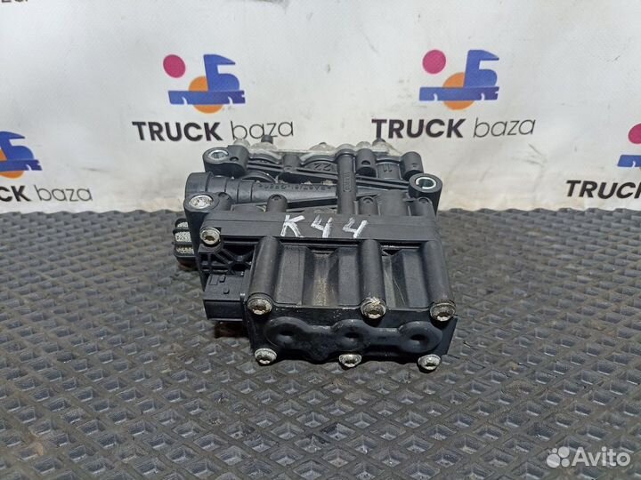 4728900410 Кран уровня пола главный