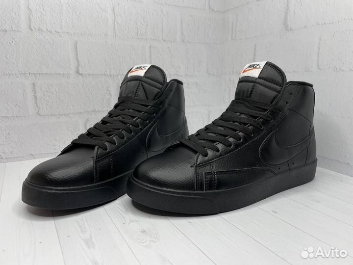 Кроссовки Nike Blazer luxe