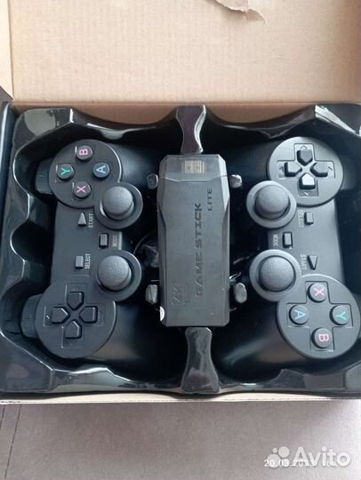 Игровая приставка game stick lite 64gb