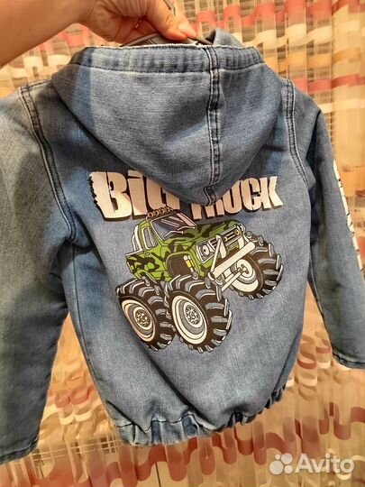 Джинсовая куртка