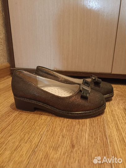 Обувь для девочки. Торг