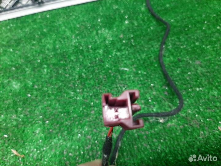 Фонарь задний (стоп-сигнал) Mercedes Benz E-class