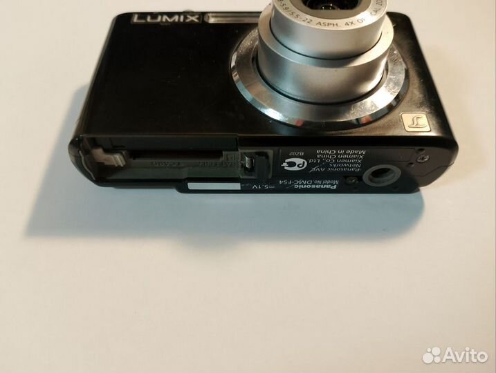 Компактный фотоаппарат Panasonic Lumix DMC FS4