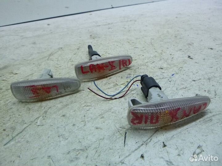 Повторитель на крыло правый mitsubishi lancer (CX