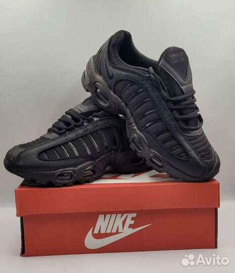 Кроссовки Nike Air Max Tailwind 4