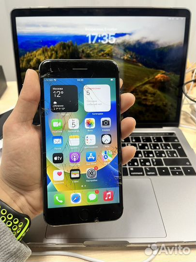 iPhone 8 Plus, 64 ГБ