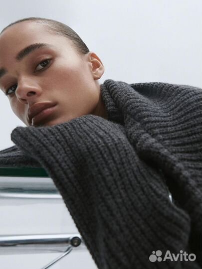 Кардиган из шерсти женский Massimo Dutti