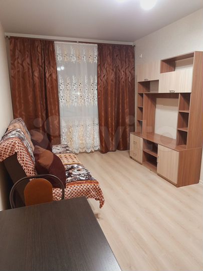 1-к. квартира, 37 м², 4/10 эт.