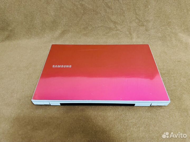 Ноутбук samsung ssd240/ GF GT 520мх