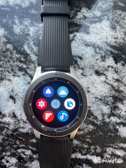 Часы samsung galaxy watch sm-r800