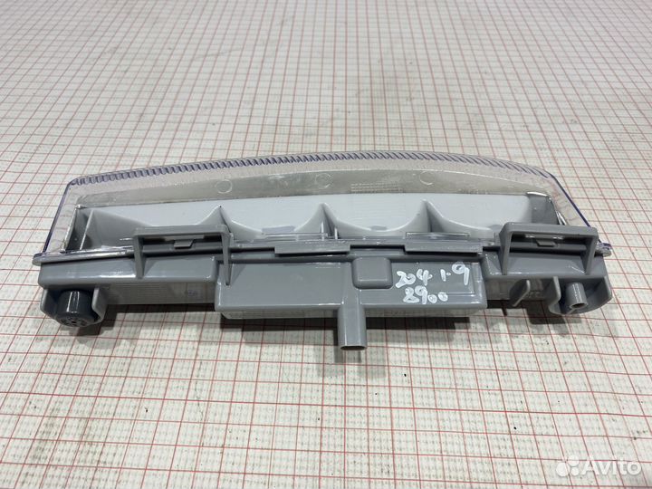 Фара дневного света левая для Mercedes Benz W204