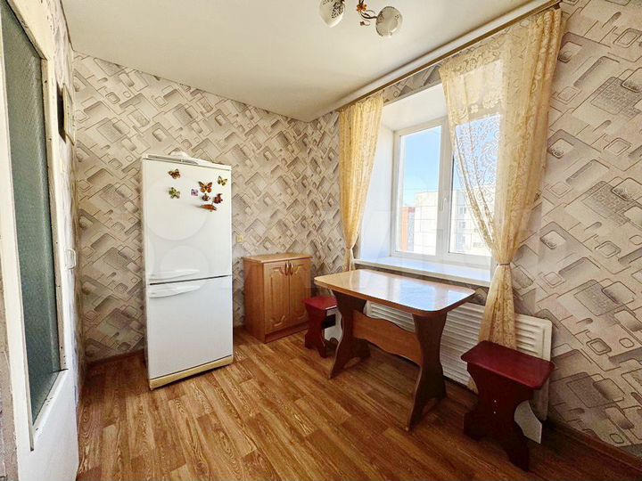 1-к. квартира, 40 м², 9/9 эт.