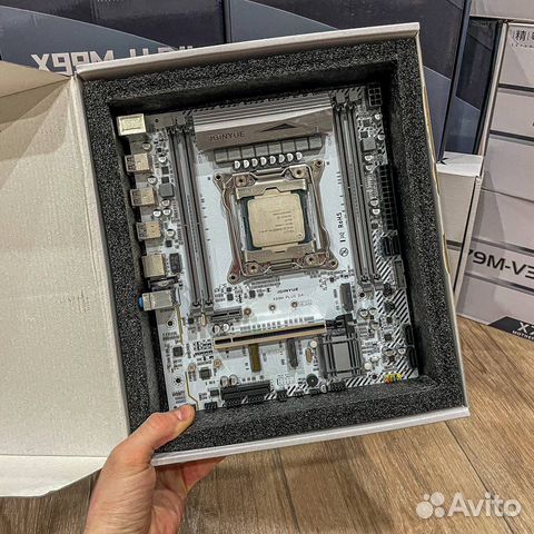 Комплект Xeon X99 12 ядер 24 потока купить в Москве | Электроника | Авито