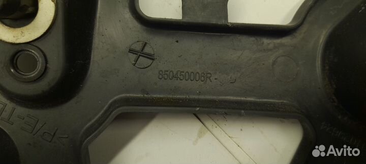 Кронштейн заднего бампера меган 3 хетчбек