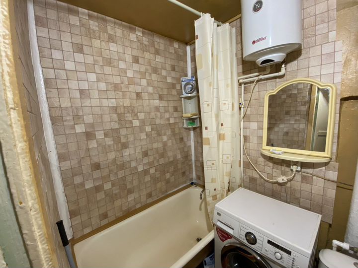 2-к. квартира, 47 м², 2/5 эт.