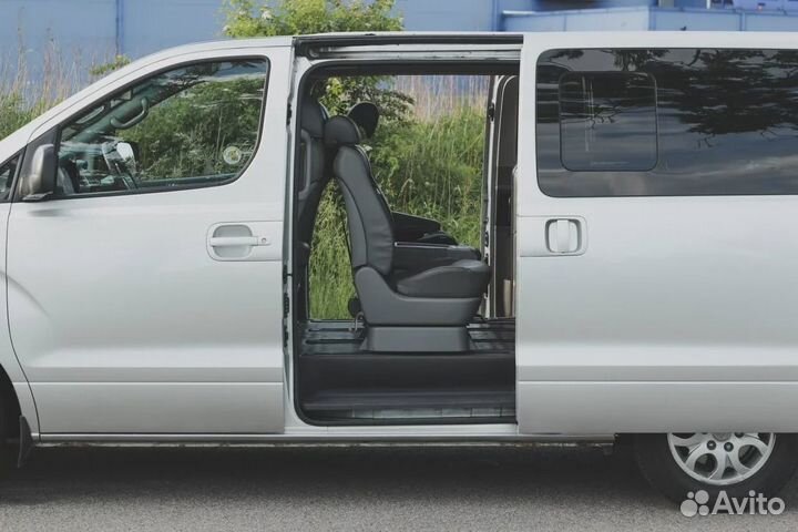 Аpeнда Hyundai Starex. Пpокaт Микроавтобуса