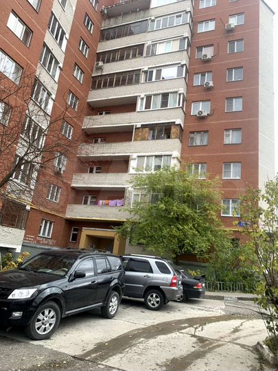 3-к. квартира, 79 м², 4/10 эт.