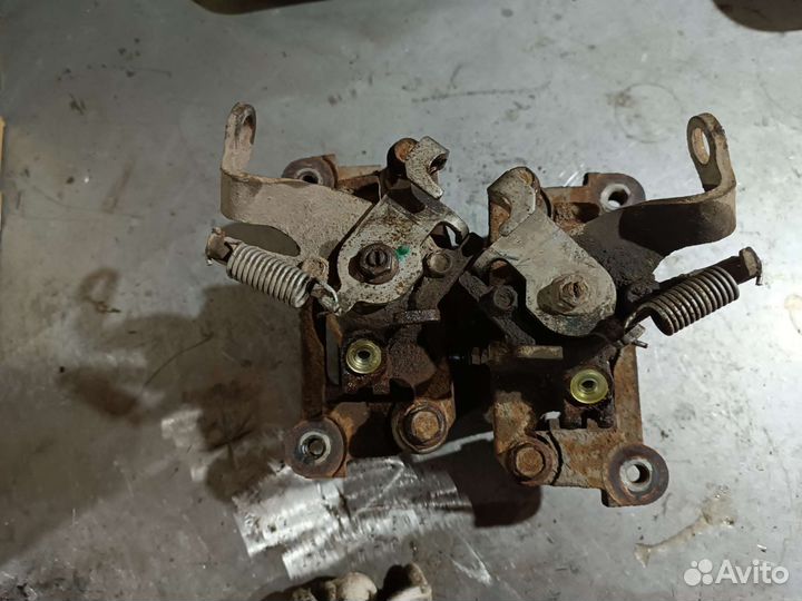 Суппорта задние Mitsubishi outlander