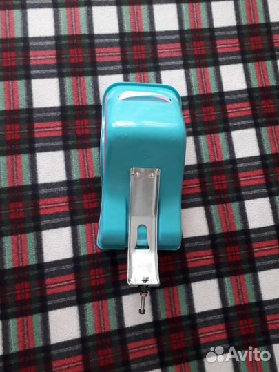 Кресло для куклы на велосипед