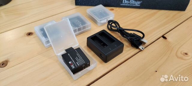 Зарядное устройство для аккумуляторов камер sjcam