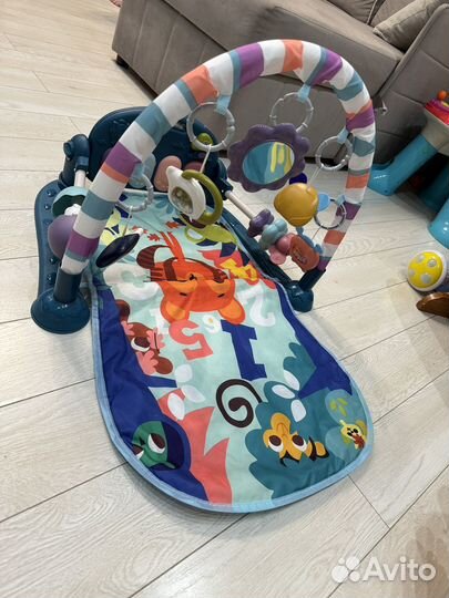 Развивающий коврик